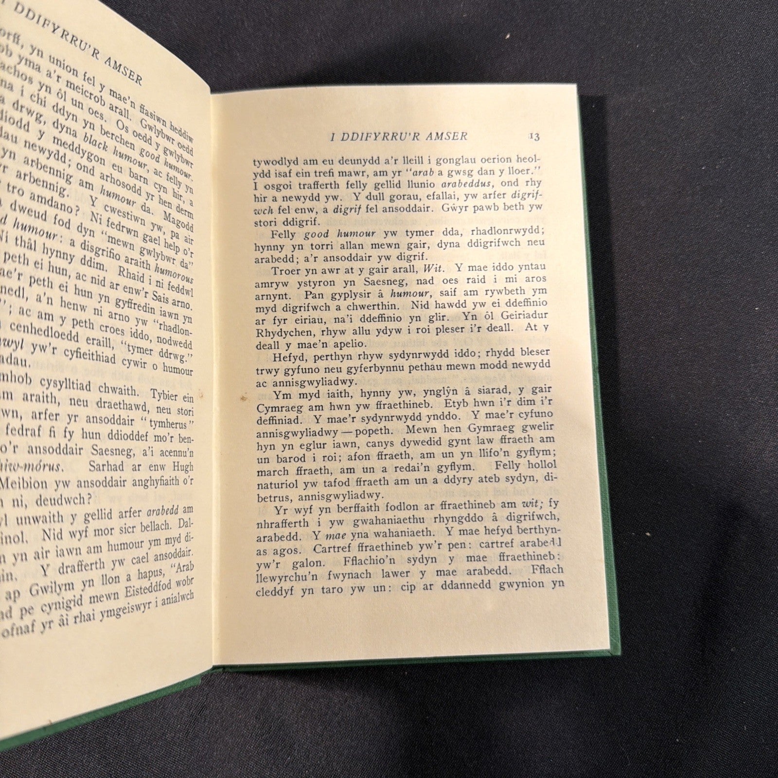 I ddifyttr'r Amser, Irof Williams - Welsh Language book - (1870)