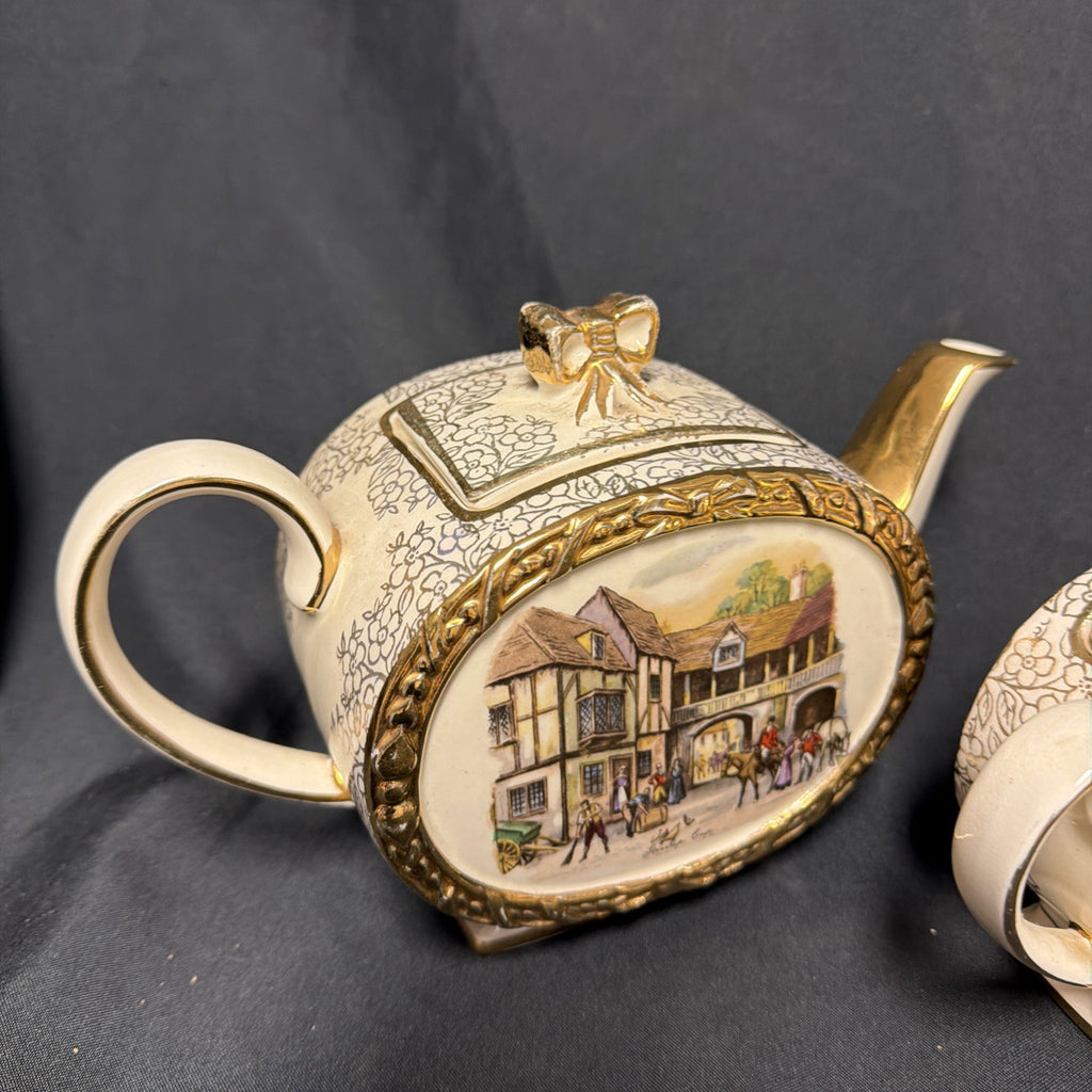 Sadler Set of 3 - Teapot, Creamer, Sugar Bowl - Design no 1761 "Stirrup Cup" - (1843)