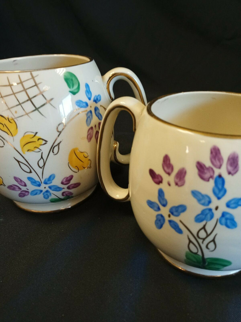 Sadler milk Jug x 2 Gilt edge - Vintage nice condition - (7894)