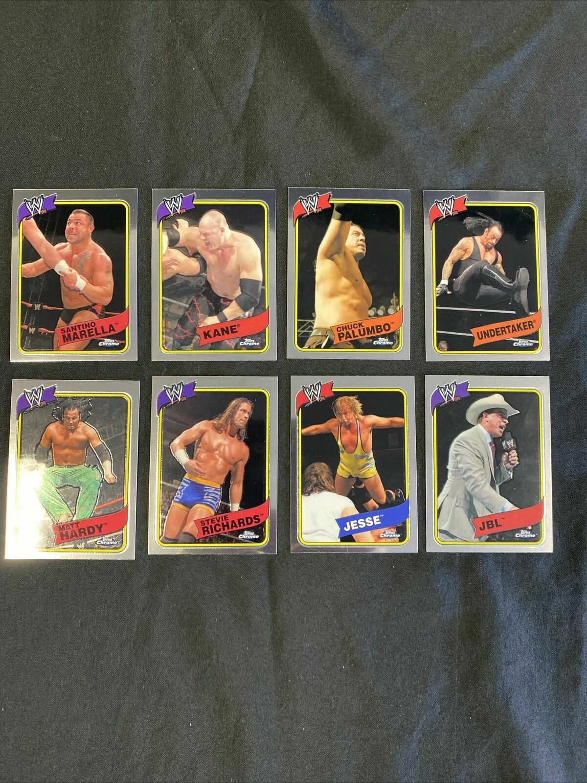 Topps WWE Chrome 2008 MINT Opened to Identify 8 x Chrome Cards - (7363)