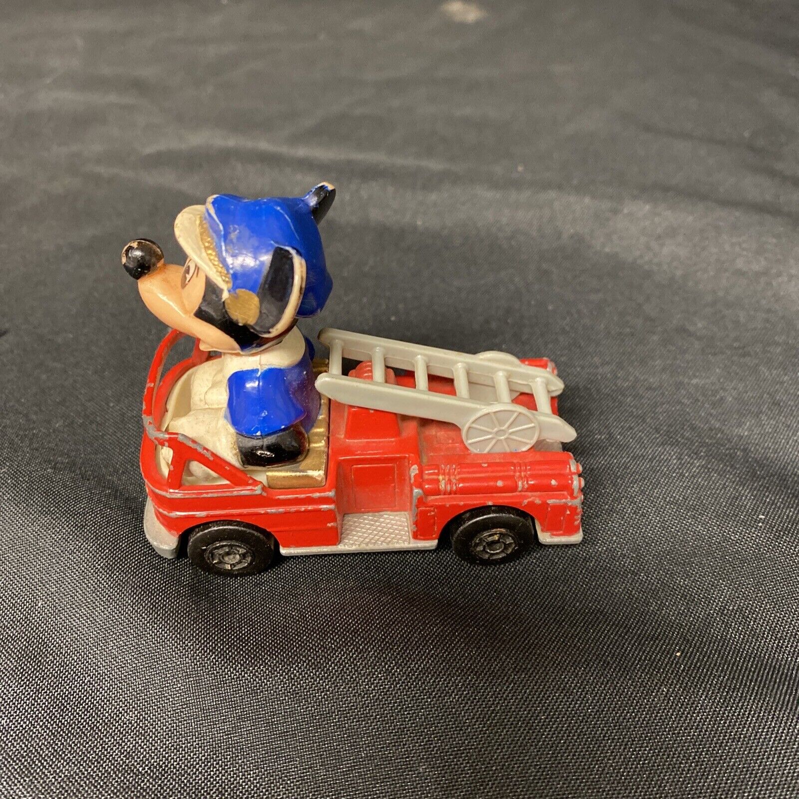 Vintage 1979 Matchbox Disney Mickey #1 Goofy #9 Donald #11 - (9170)