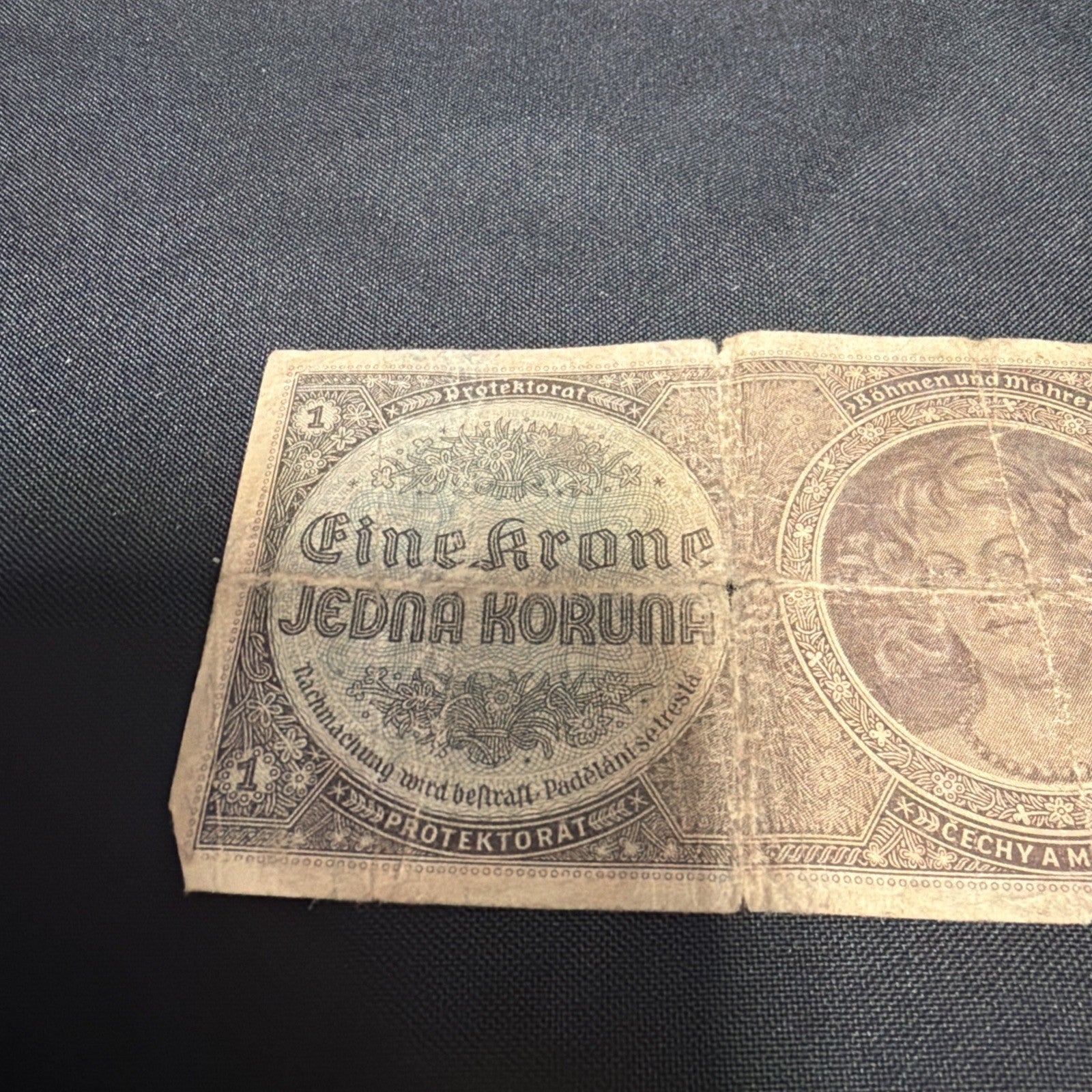 Bank Note Antique Bohemia & Moravia 1 Koruna 1940 Circulated - (2317)