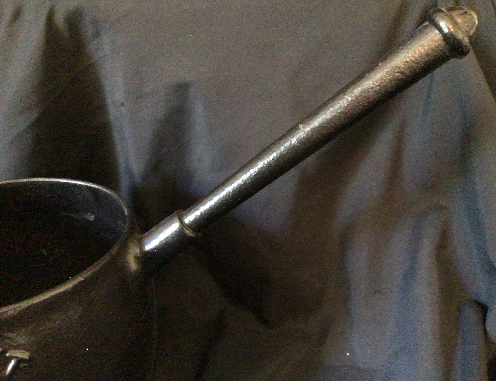 HOLCROFT No7 8 Pints Gypsy Very heavy cast iron pan - (8604)