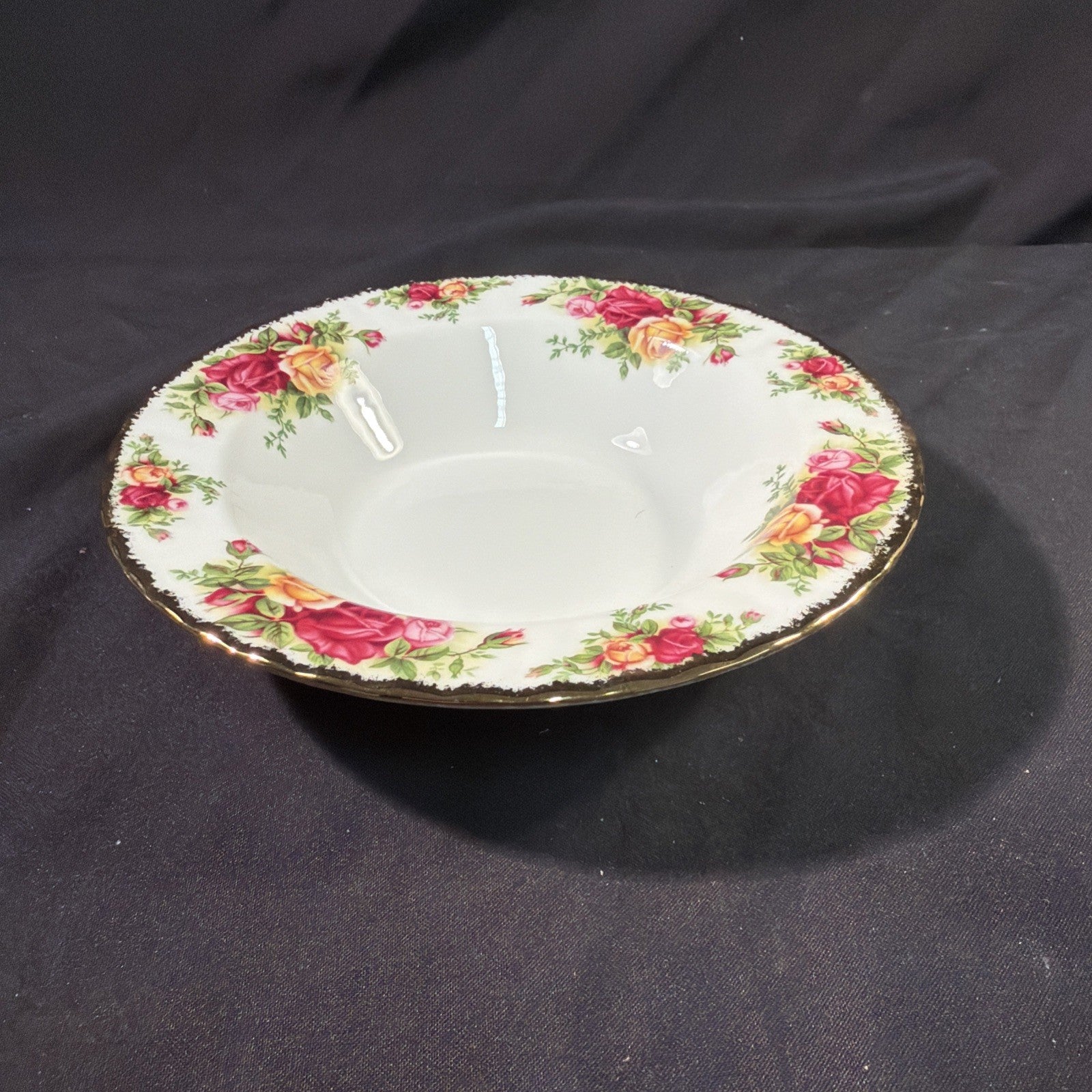Royal Albert Old Country Roses 1962 - 20cm Soup Bowl Mint Cond  -(2070)