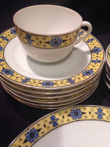 Victoria China Czechoslovakia Hand Painted Pattern 202 - 15 Pcs Yellow (1502)