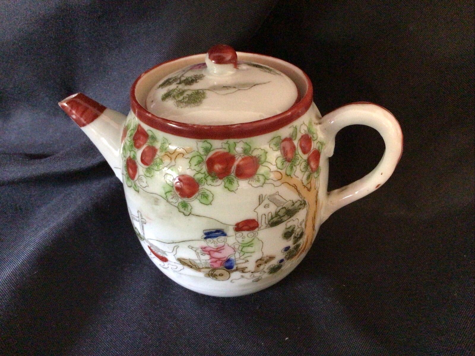 Teapot Collectors Small Ceramic Vintage 9cm Japanese Style - (8061)