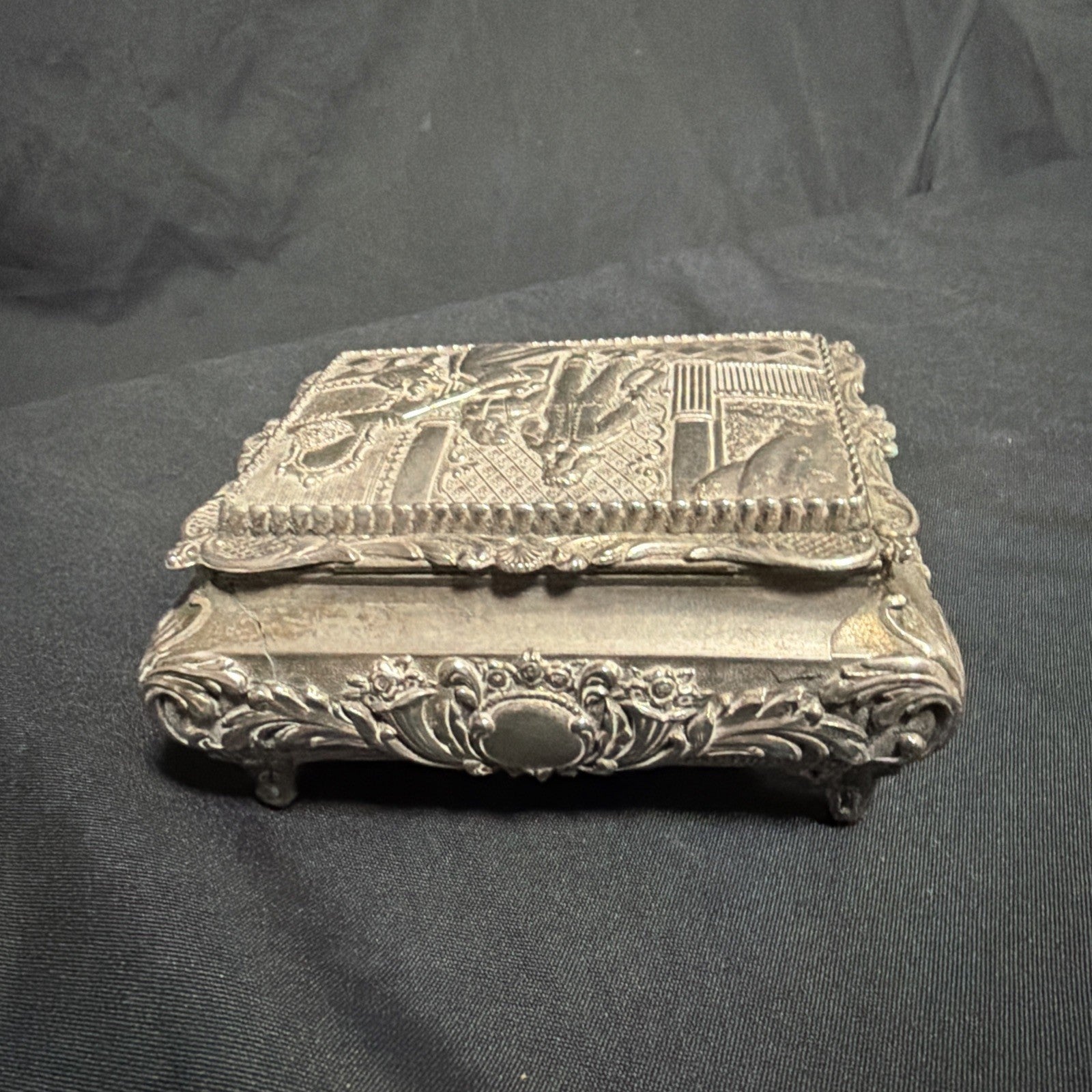 Vintage White Metal Ornate Trinket Box Large made in Japan Medieval scene - (1956)