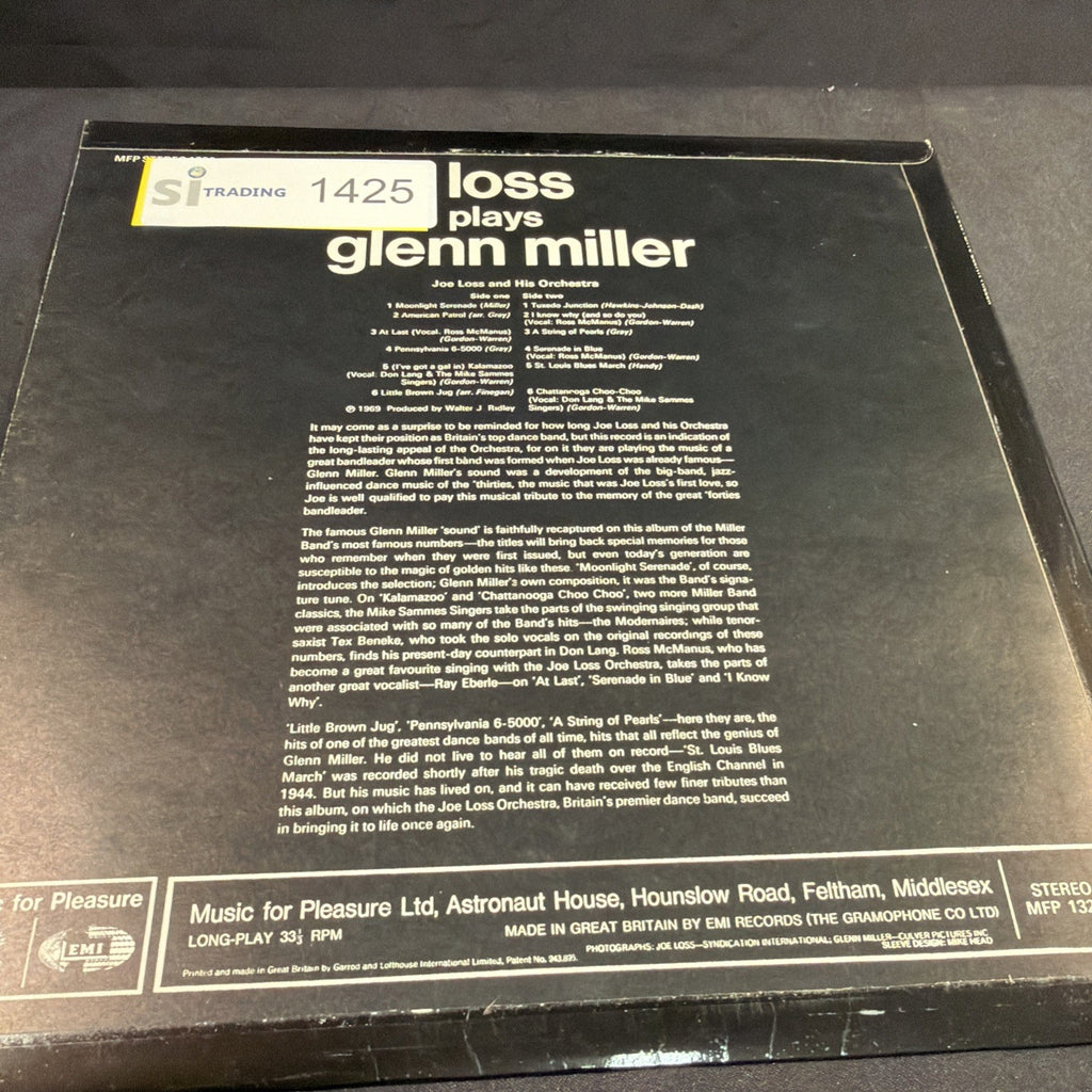 VINYL RECORD - Joe Loss and his orchestra plays Glenn Miller - (1425)