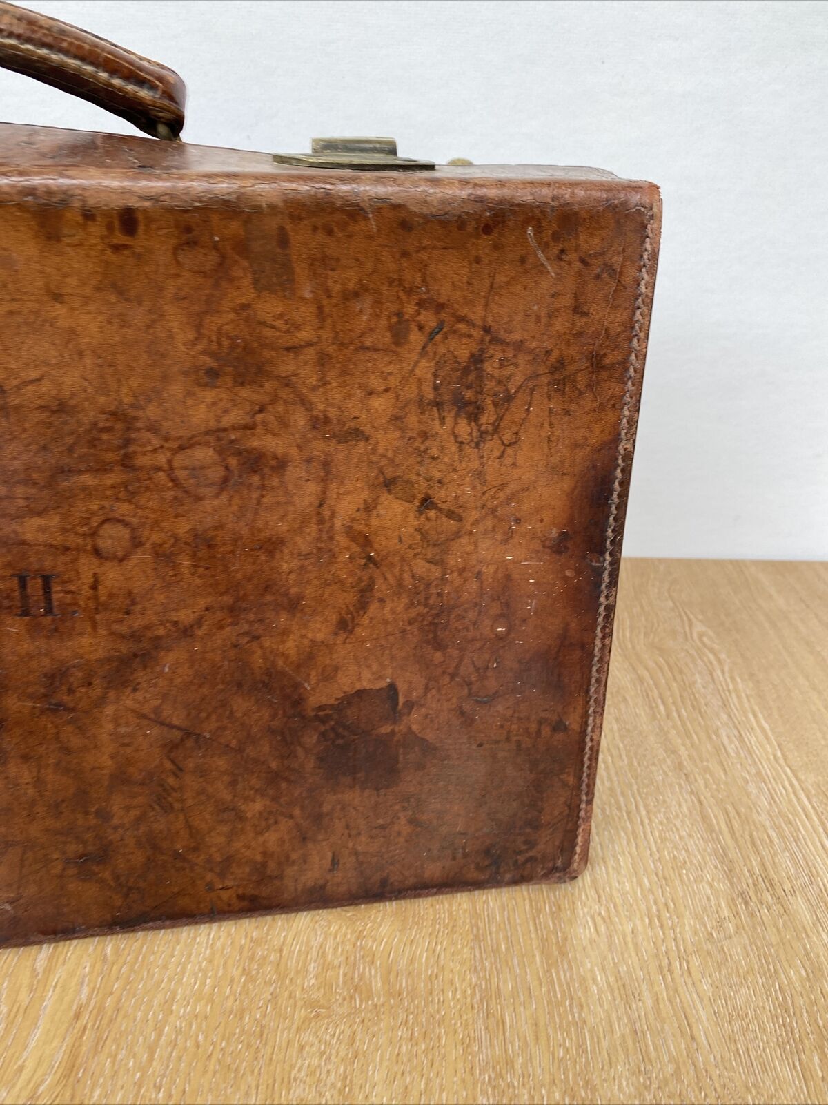 Antique Leather Briefcase- Heavy Leather needs work British made - (8299)