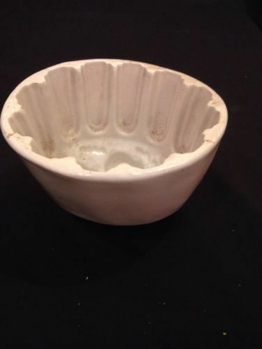 Antique Jelly Mould Ceramic Large Autumn Floral Classic kitchenalia (1699)