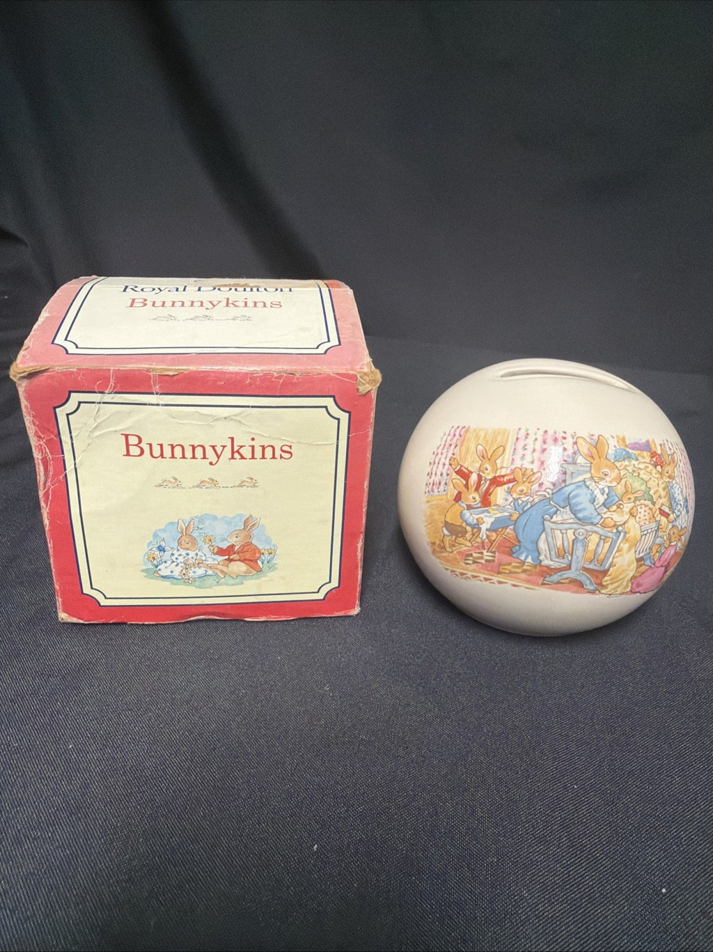 Royal Doulton Bunnykins Moneyball Coin Bank Vintage 1994 - (1892)