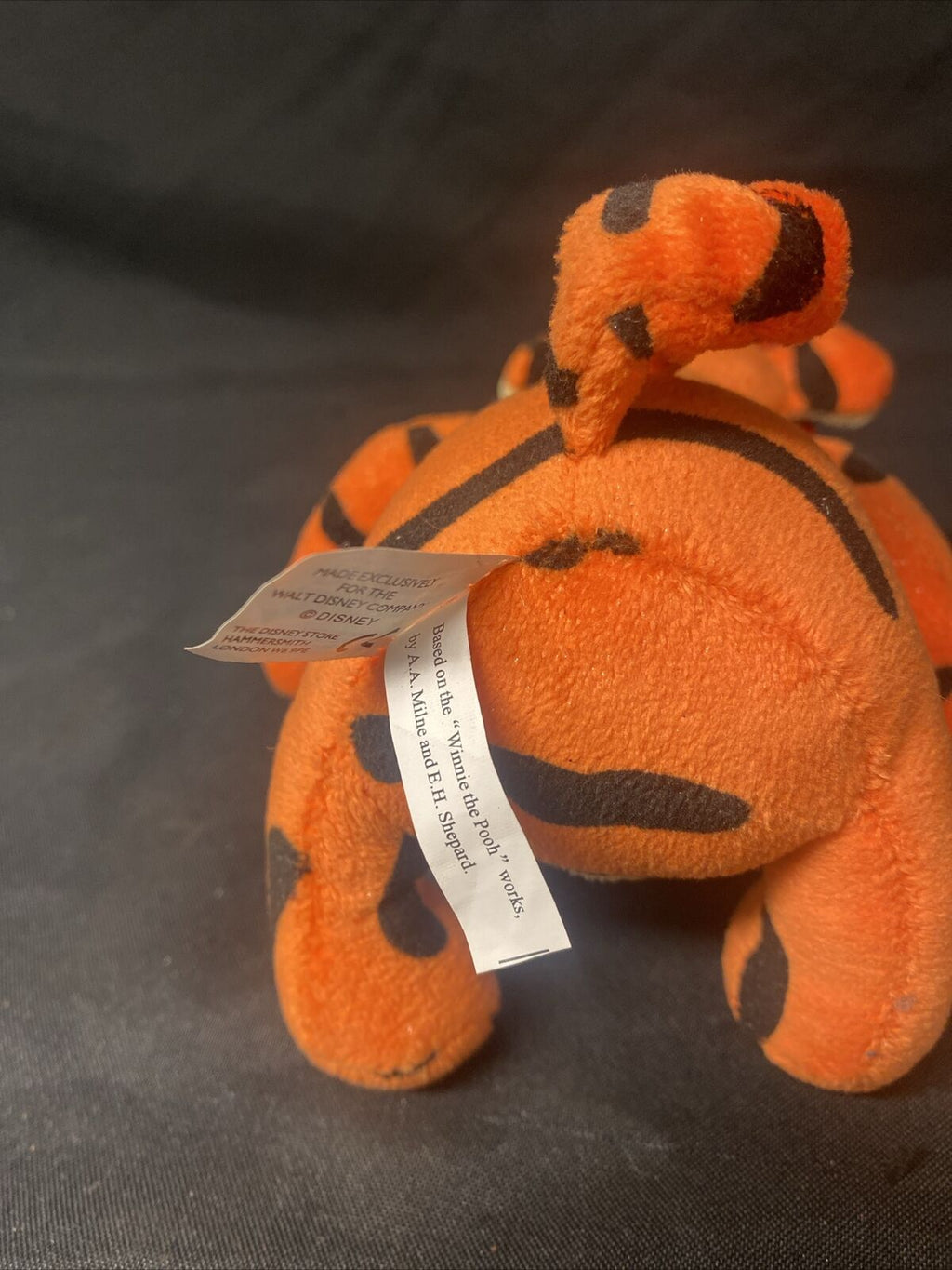 Disney Store Exclusive Tigger as Reindeer 15cm rare 2000's plush Soft Toy (5074)