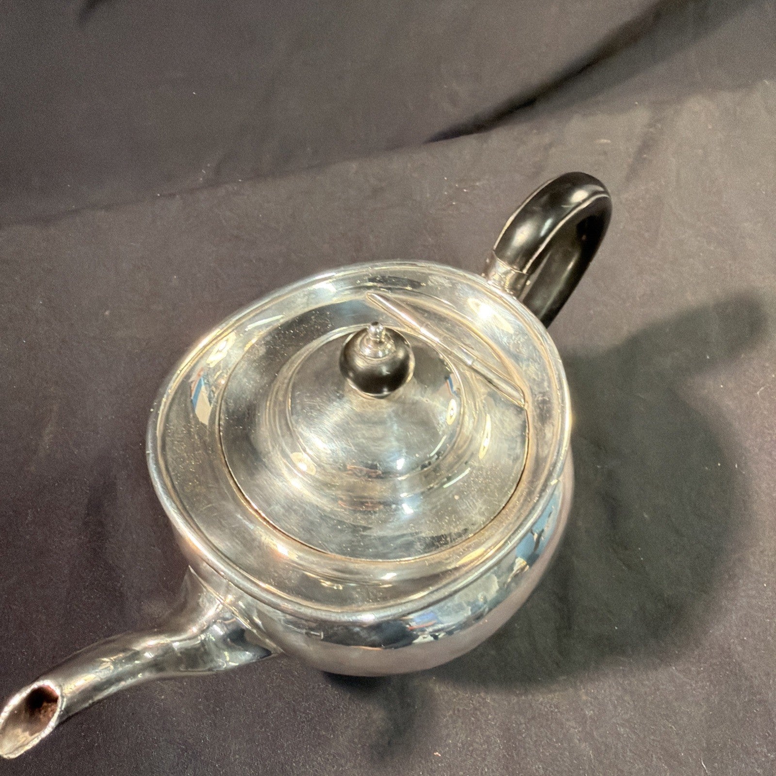 Atkin brothers 1920's Silver Plate Heavy Teapot in excellent condition - (2057)