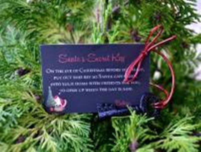 Santa's Secret Key - Genuine Old English Metal Christmas Gift Key