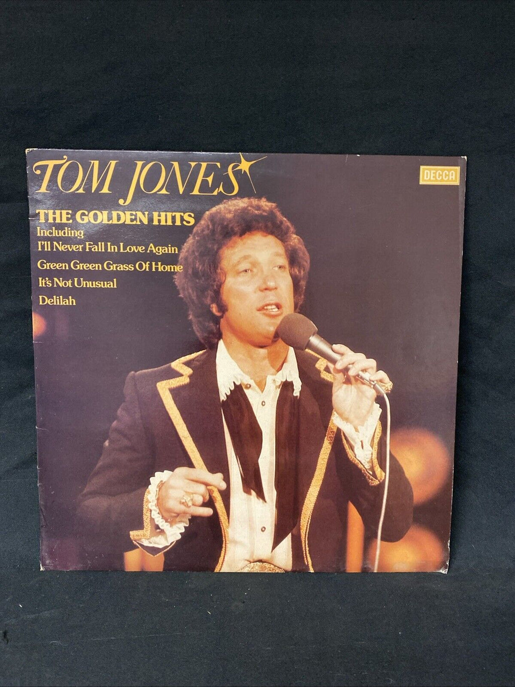 VINYL RECORD - Tom Jones - The Golden Years Excellent Cond KTBC2 -(5672)