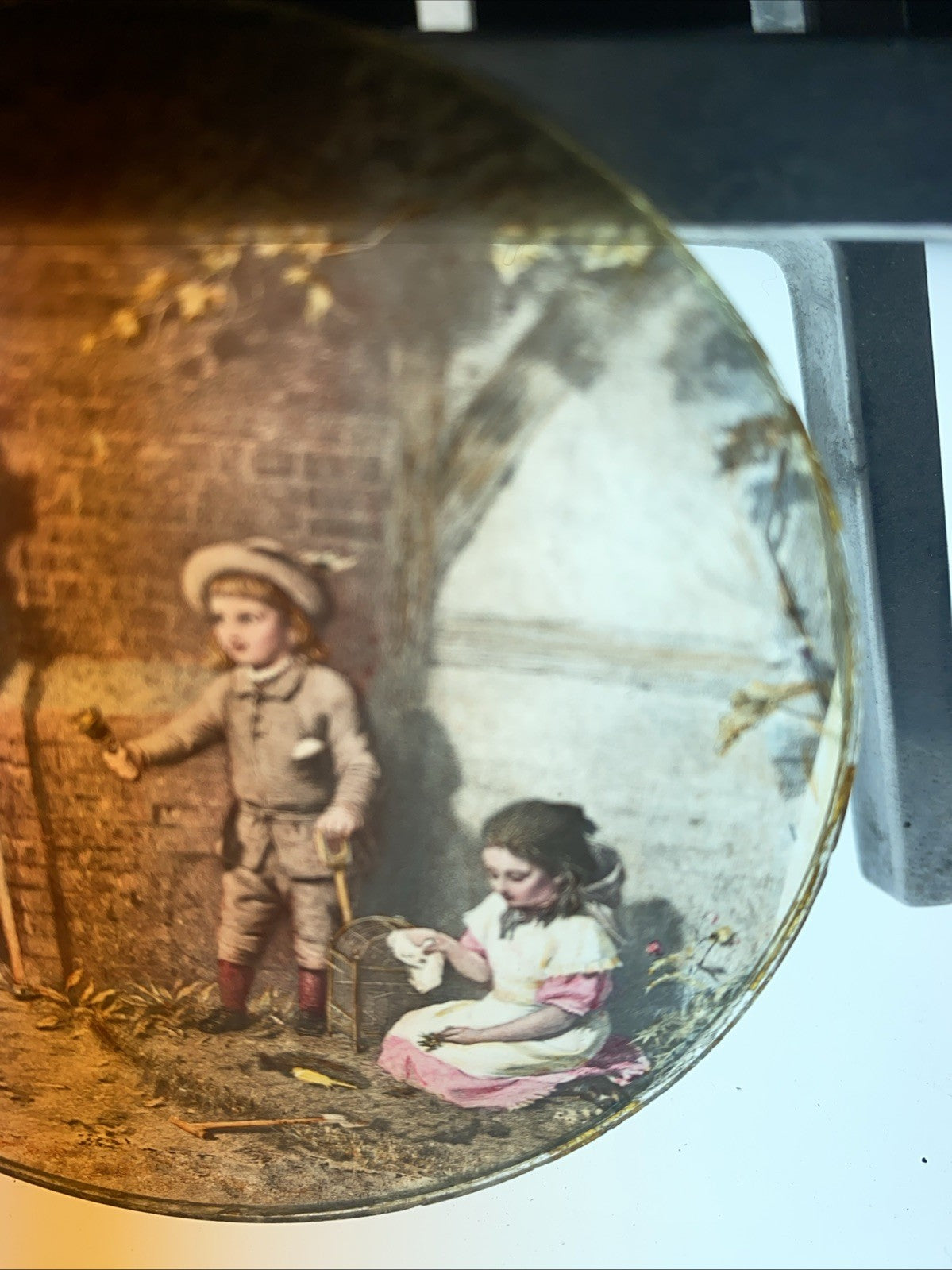 Magic Lantern Victorian Glass Round Handpainted Slide Burying The Canary (1096)