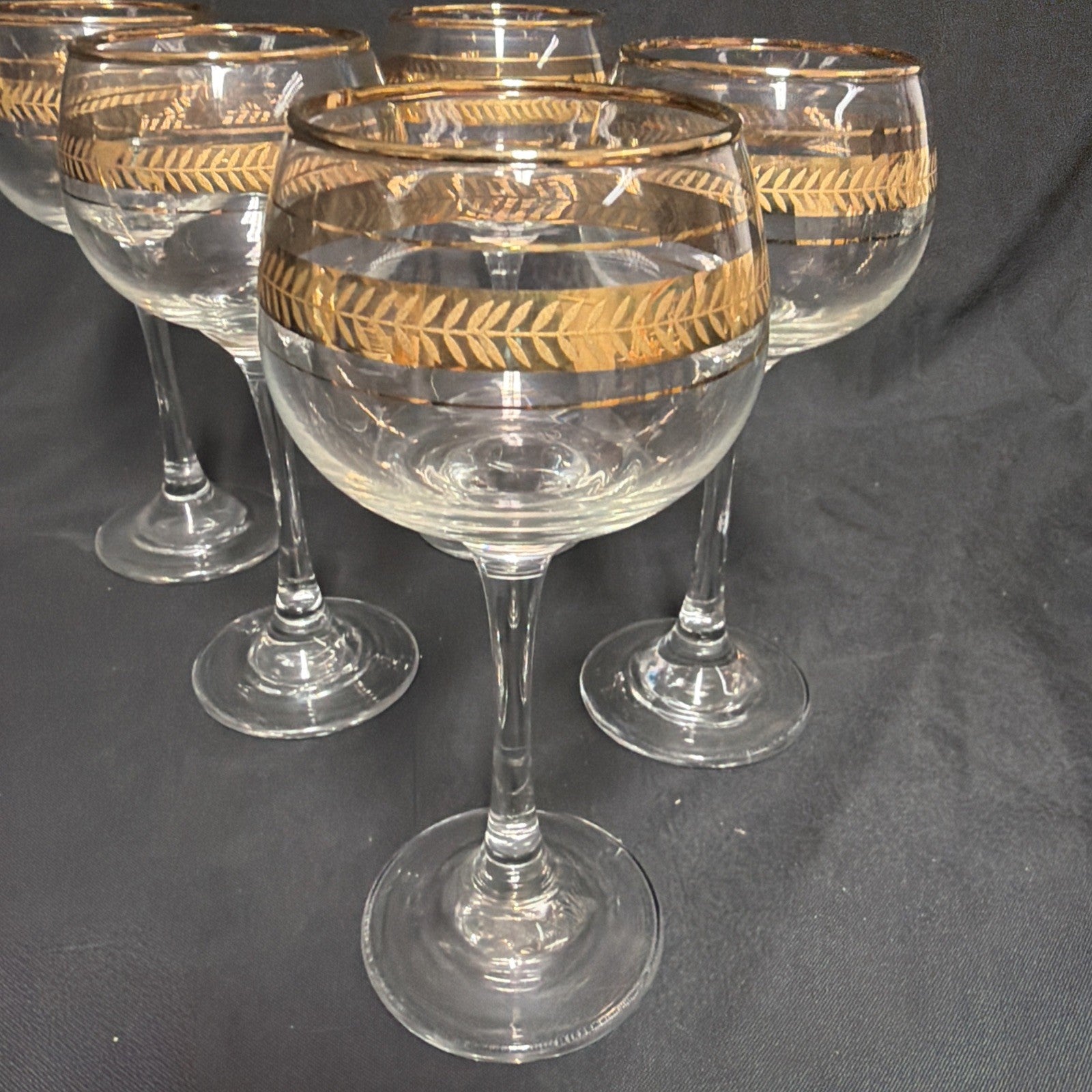 Vintage Hock Wine Goblets Glasses Gold Laurel Pattern Long Stem x 5 - (1842)