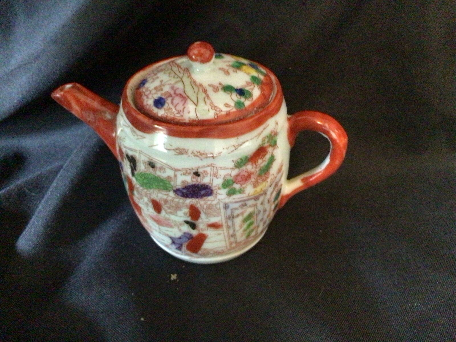 Teapot Collectors Small Ceramic Vintage 7cm Japanese Style - (8372)