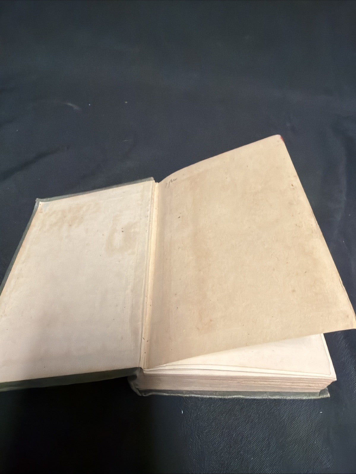 Book Poems - Robert Herrick - Edited by Henry Newbolt - (1832)