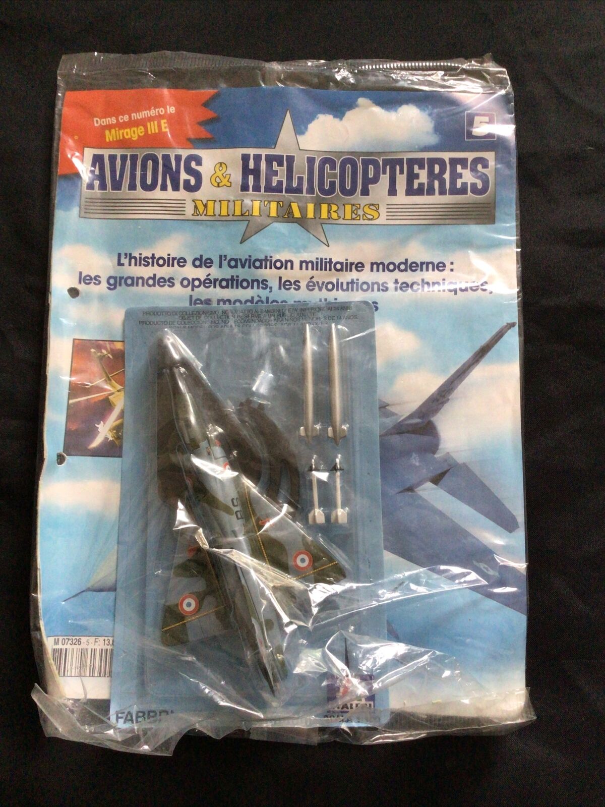 FABBRI Italeri Avions Militaires 2001 Mag & die cast MIRAGE III E (8564
