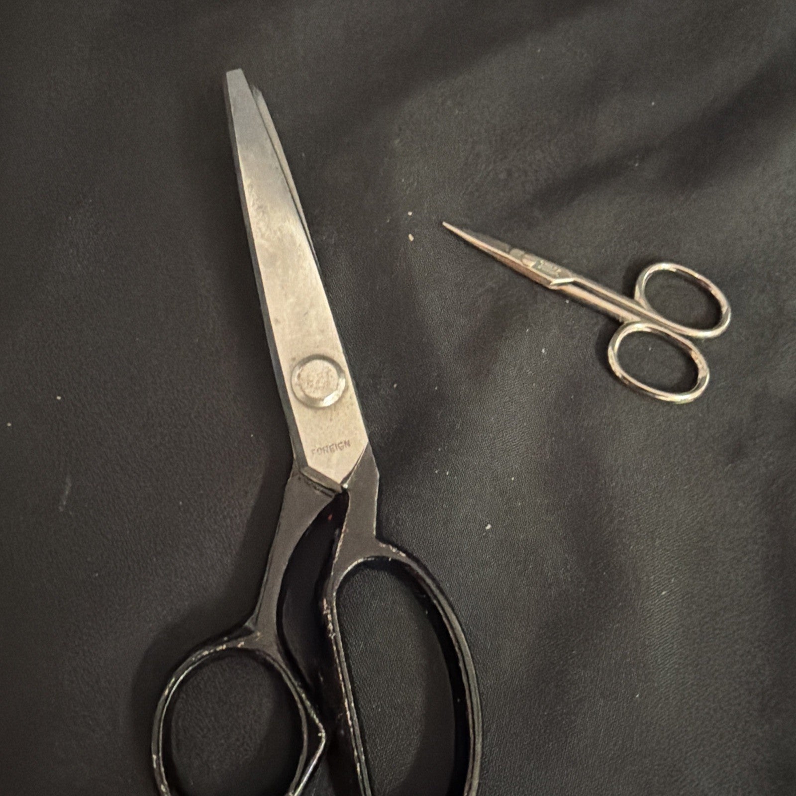 Vintage Pinking Shears Scissors and small vintage embroidery scissors- (1965)