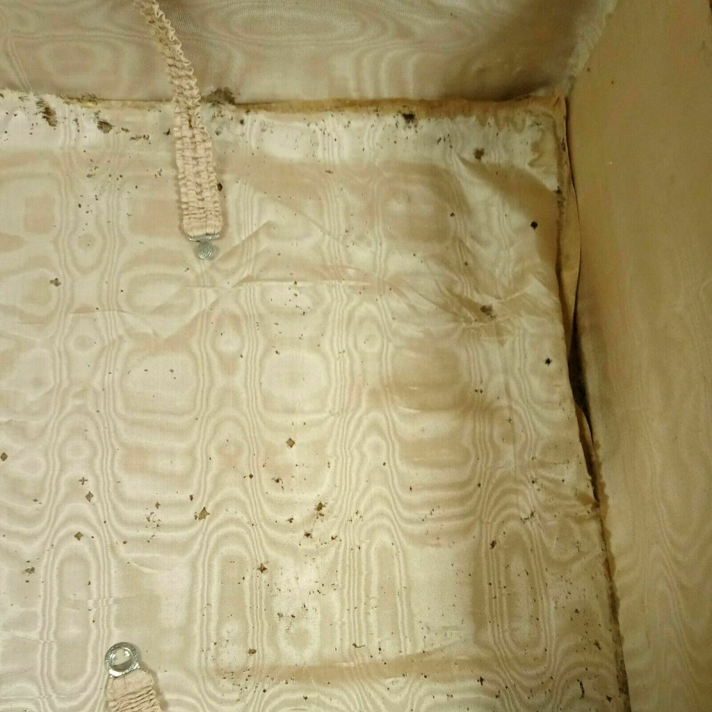 Leather Suitcase Antique Crescent Wardro Solid Case - (7983)