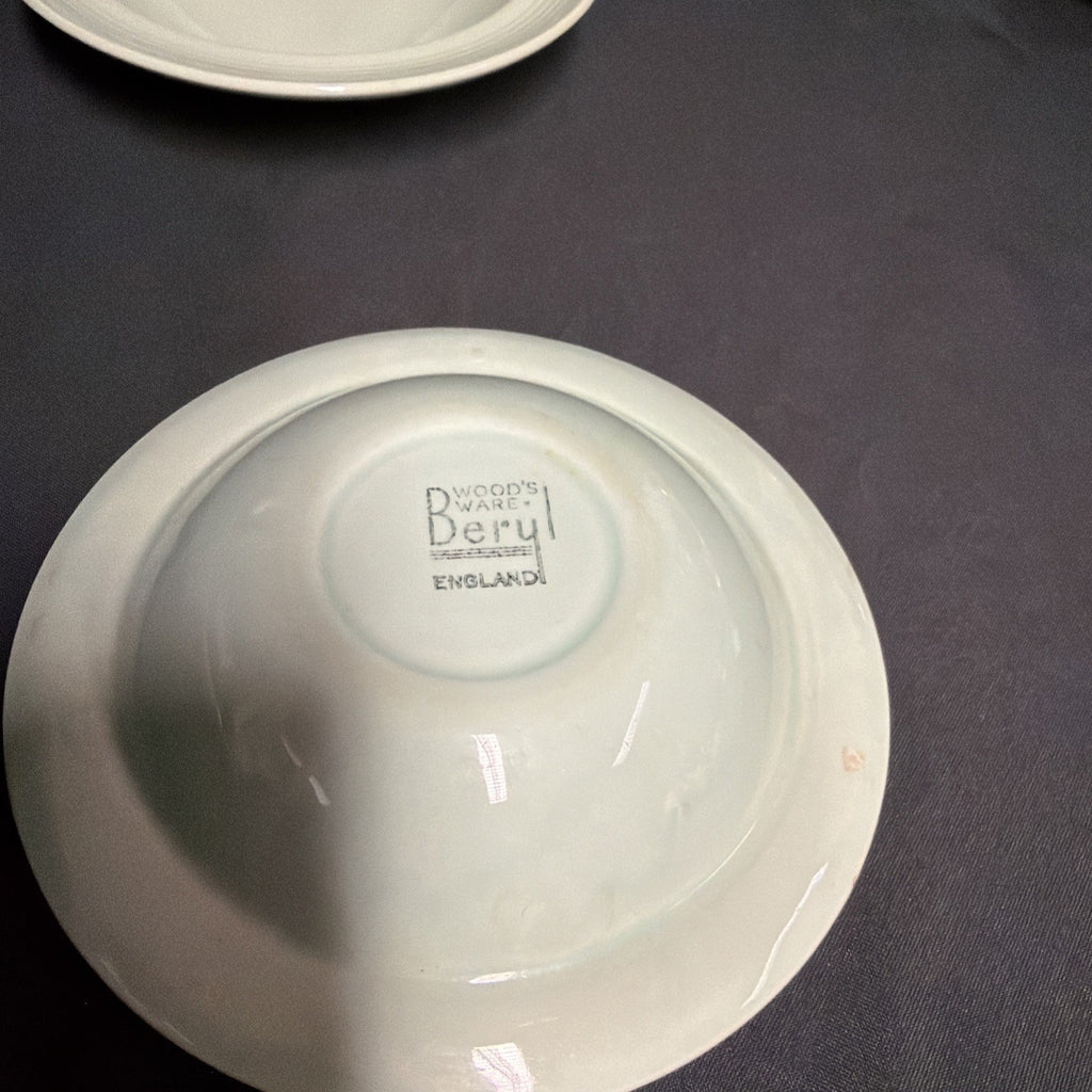 Wood's Ware Beryl Utility Green 1940's Ceramic Cereal Bowls x 4 GC - (1916) 