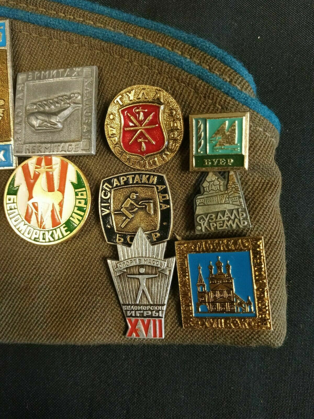 RUSSIAN Pilotka Flat Hat with 24 Pin badges & 3 fabric patches Military - (7968)