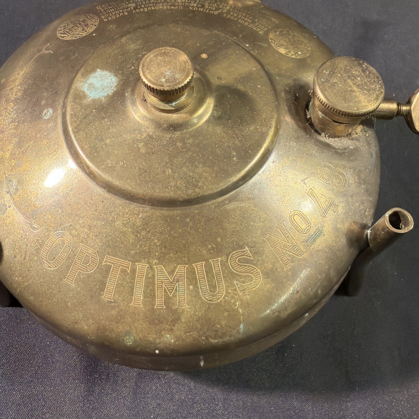 Antique Optimus No 48 Pressurised Brass Paraffin heater Sweden - (1989)