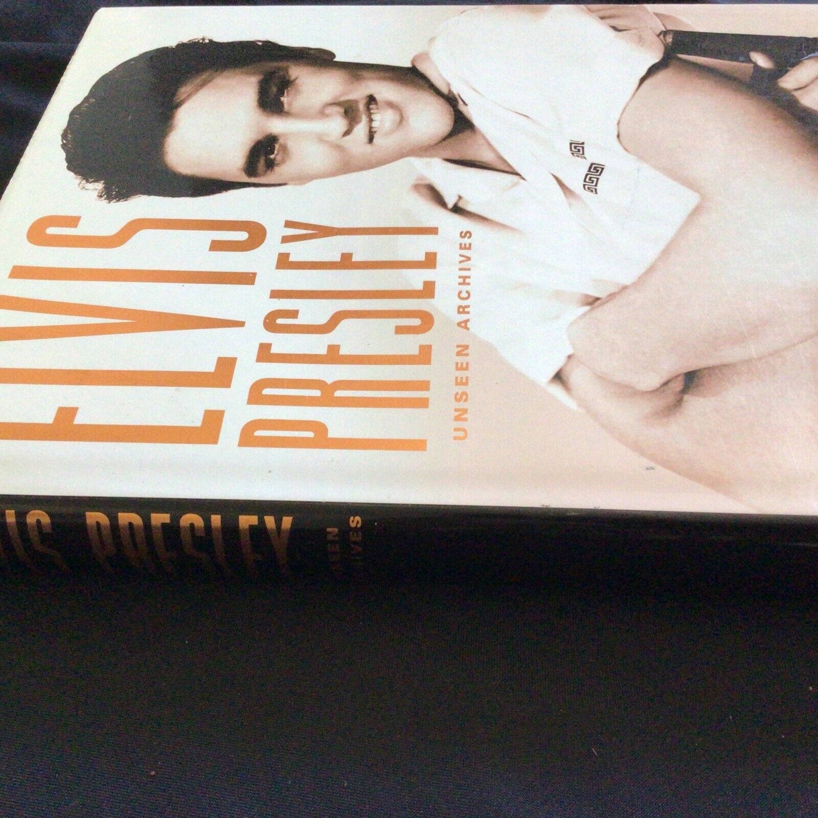 Elvis Presley Unseen Archives - Large Hardback collectors book - (9748)