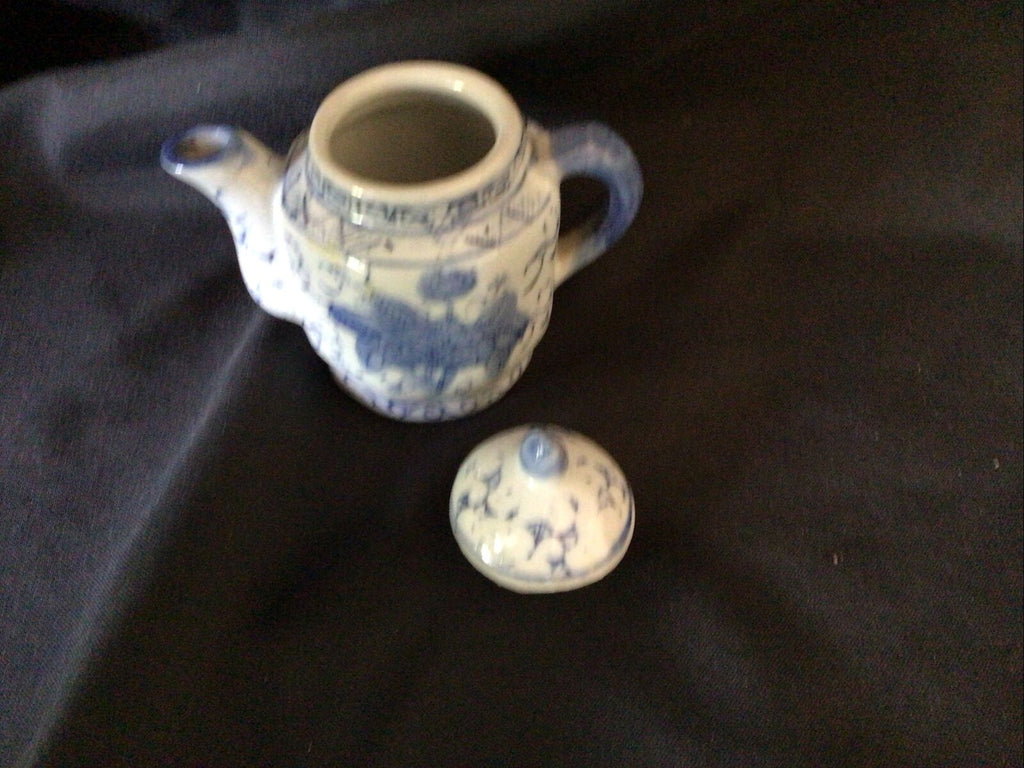 Teapot Collectors Small Ceramic Vintage 8cm Japanese Style - (8069)