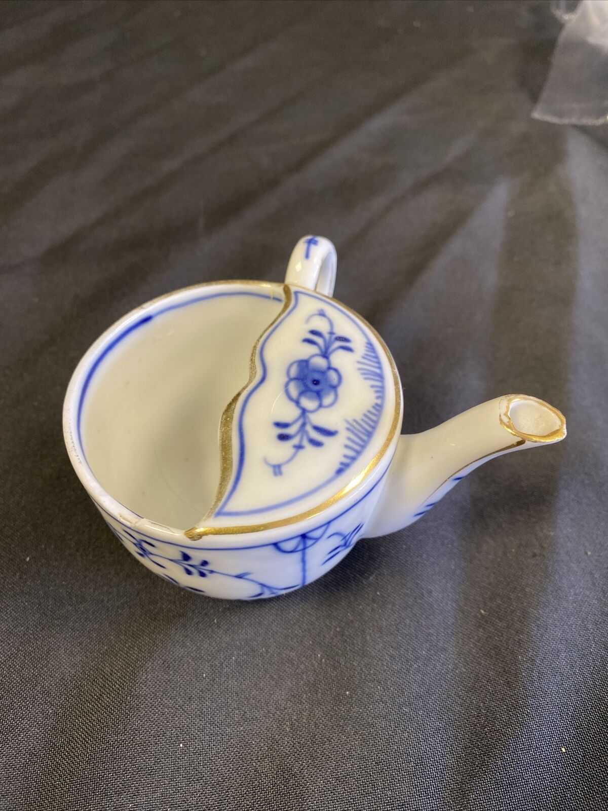 Blue and Gilt Antique Ceramic Invalid Feeding Cup Small 65mm Gilt (6467)