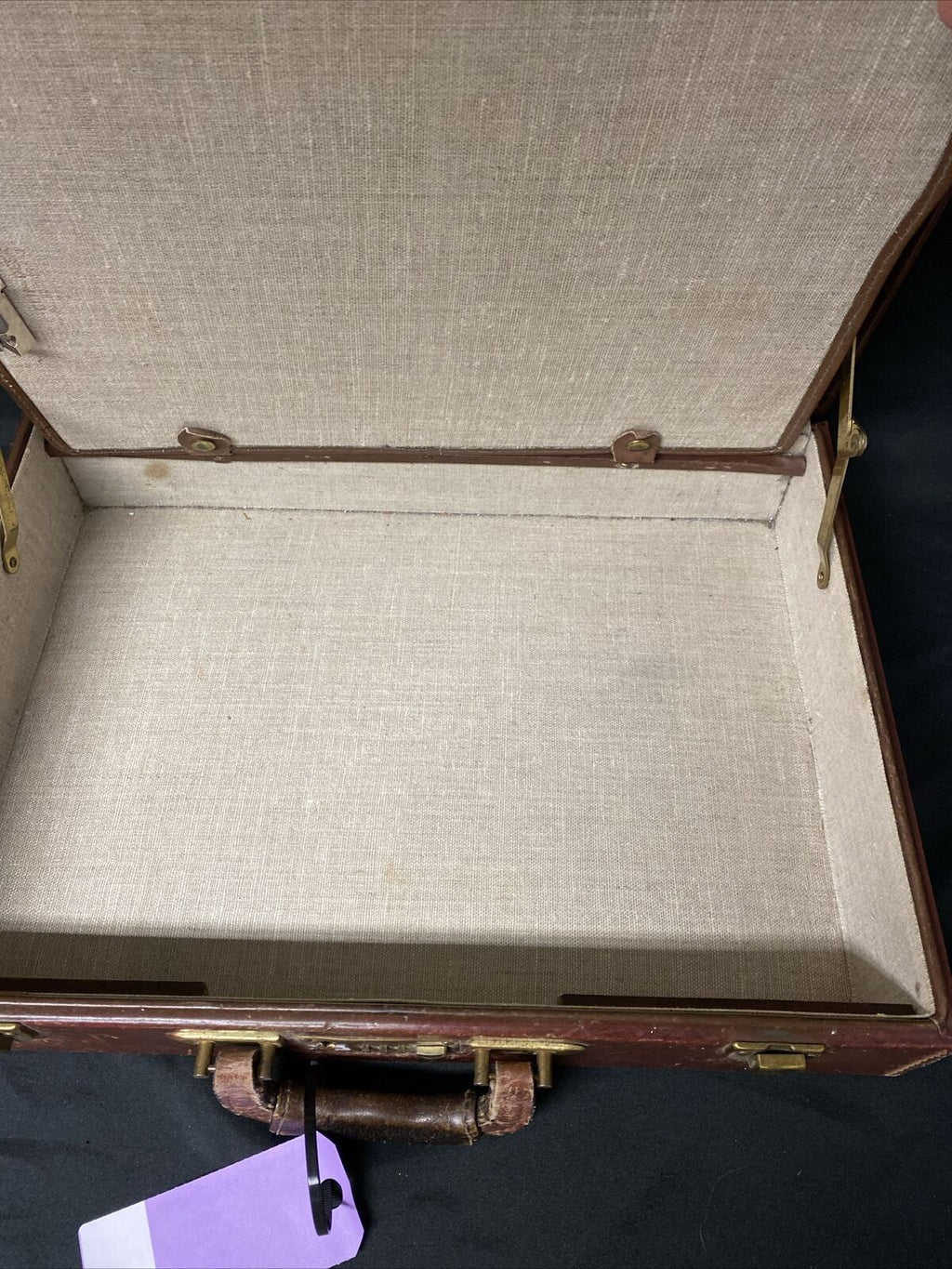 VINTAGE - KANGORA Wear Best RARE Leather Briefcase +Removable Attache - (8997)