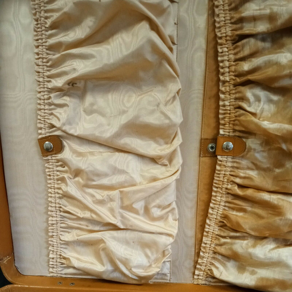 Leather Suitcase Antique Crescent Wardro Solid Case - (7983)