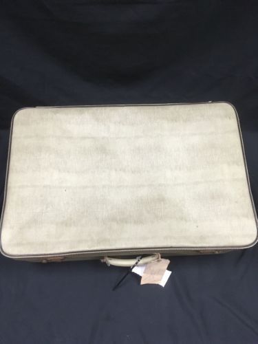 Vintage 1953 NOTON "Milady" Suitcase lined 24" - roleplay automobilia prop (2712