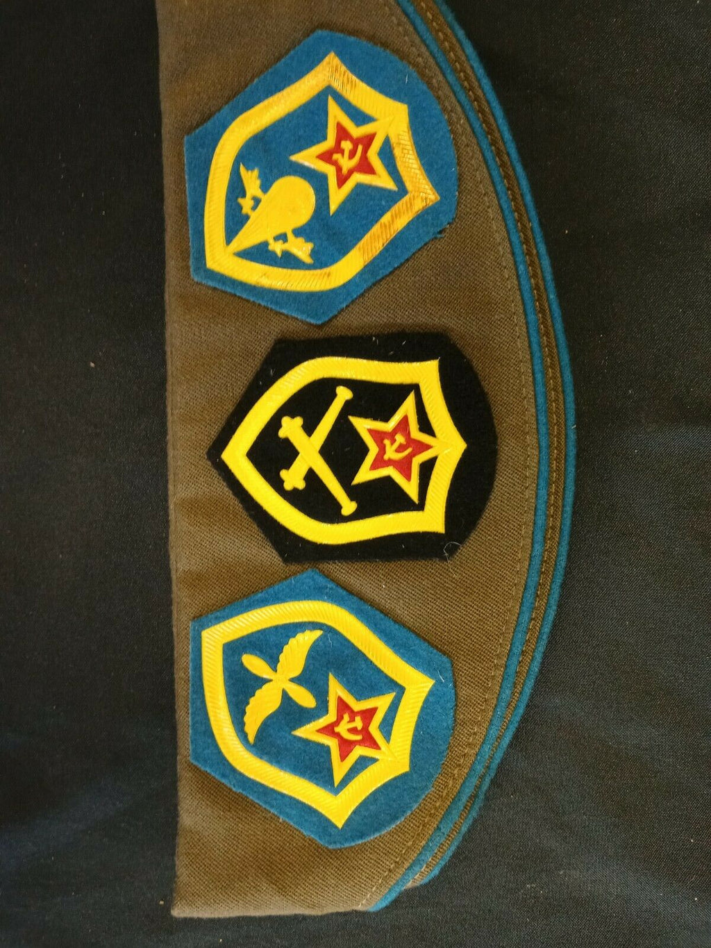 RUSSIAN Pilotka Flat Hat with 24 Pin badges & 3 fabric patches Military - (7968)