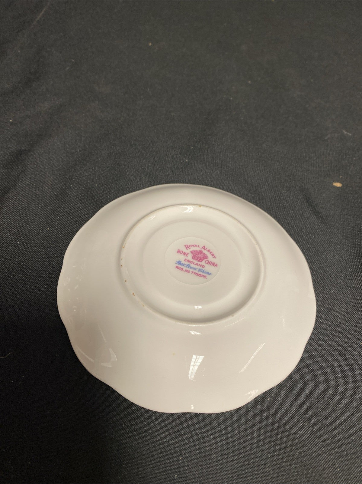 Royal Albert Bone China Petit Point RD778676 Tea Cup & Saucer - (1759)