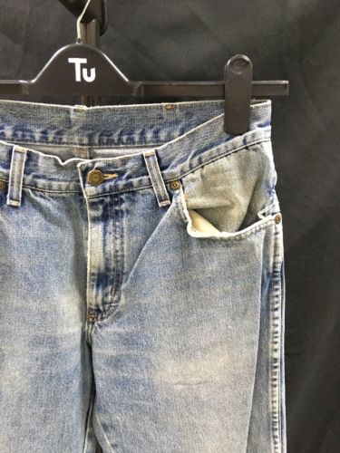 Vintage Wrangler Regular Jeans W32 L32 Blue Denim Great worn in condition -(2676