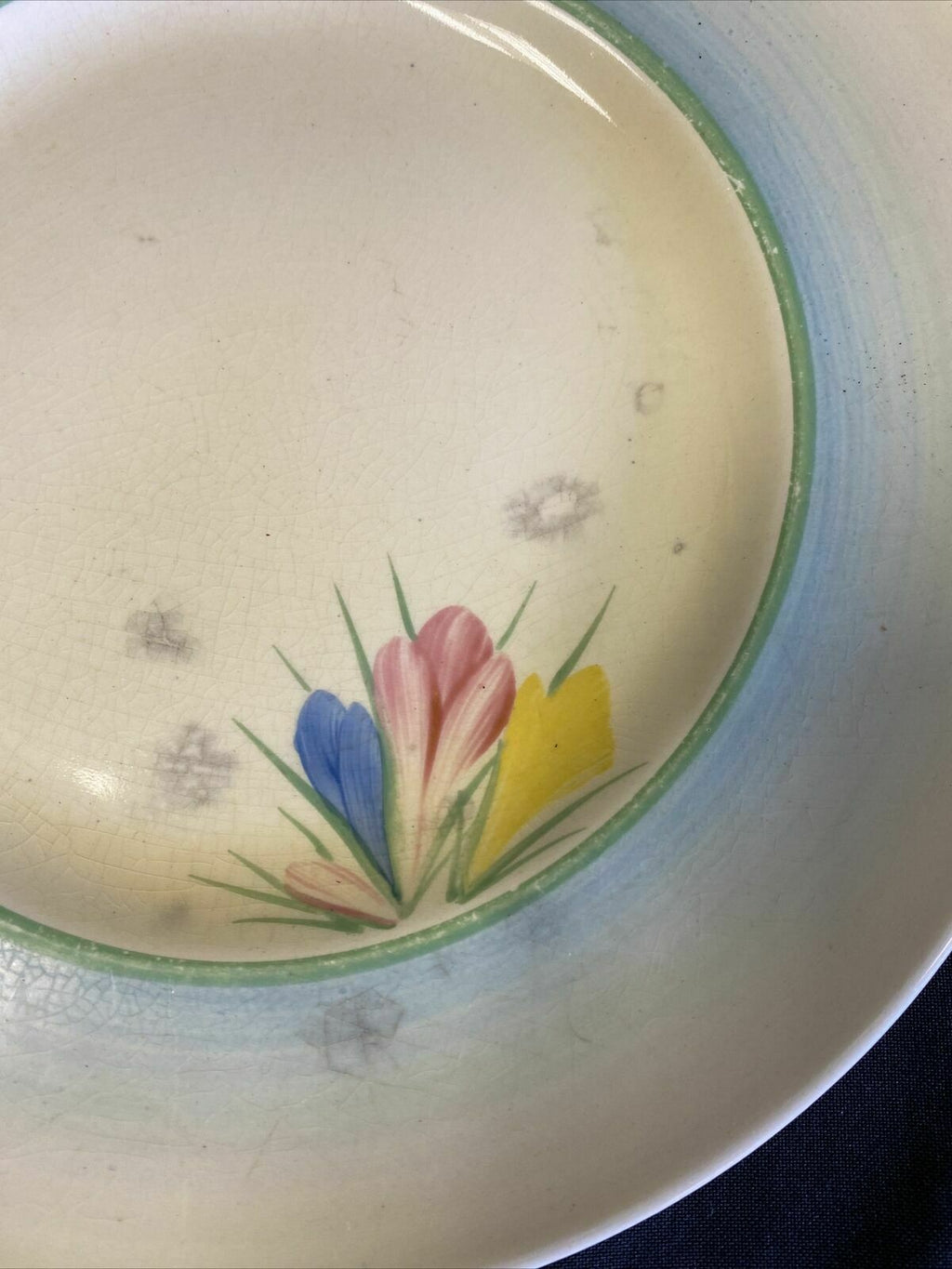 Clarice Claiff Crocus Design Newport Pottery - Plate x 1 x 23cm - (7659)