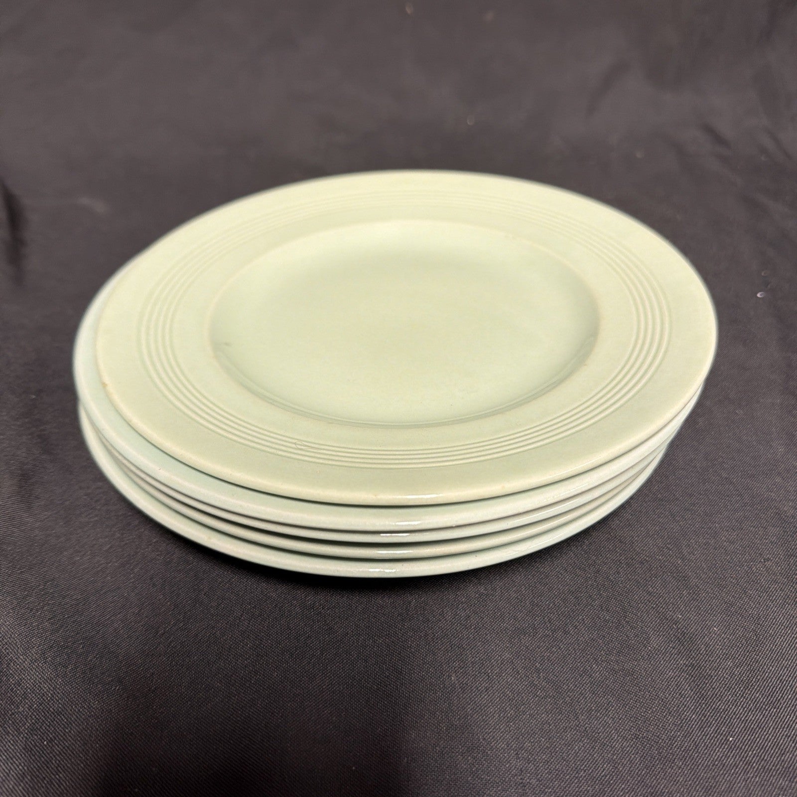 Wood's Ware Beryl Utility Green 1940's Ceramic Tea Plates 20cm D. x 5 GC - (1917) 