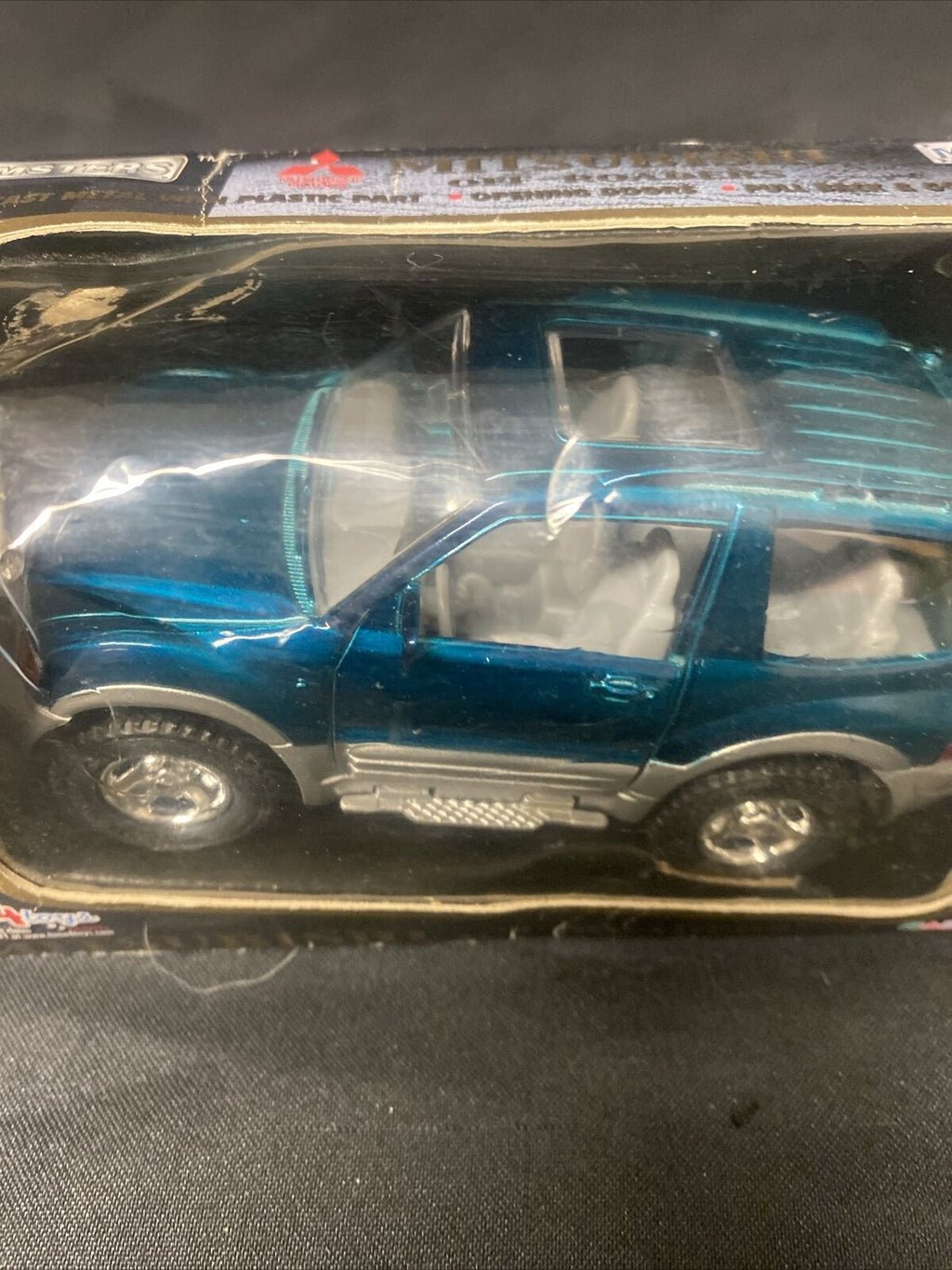 Vintage Halsall Die Cast Pull Back Mitsubishi Off-Roader Boxed - (5136)