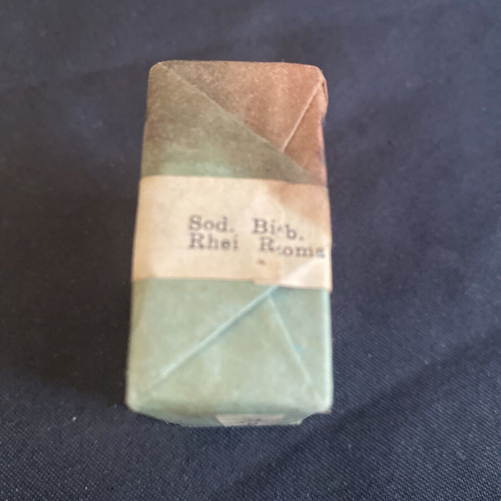 Antique Pharmacy Apothecary Unopened Holdroyd's Pills London - (9662)
