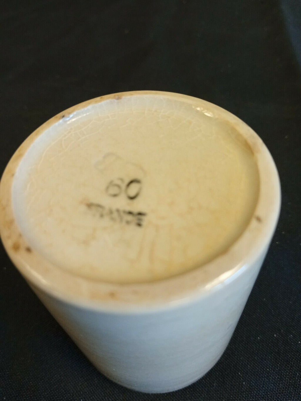 French Enamelled Medicine pot 10cm tall no stopper Apocathery collectors -(7941)