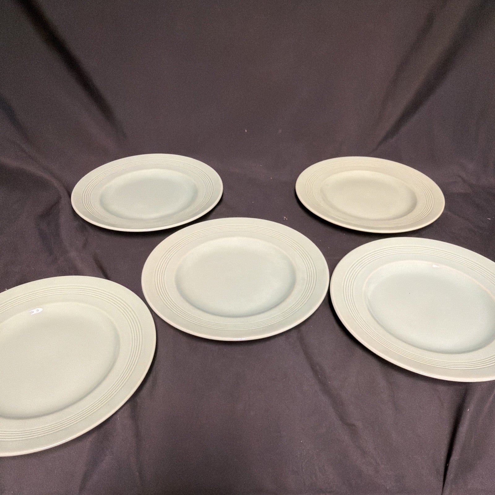 Wood's Ware Beryl Utility Green 1940's Ceramic Tea Plates 20cm D. x 5 GC - (1917) 