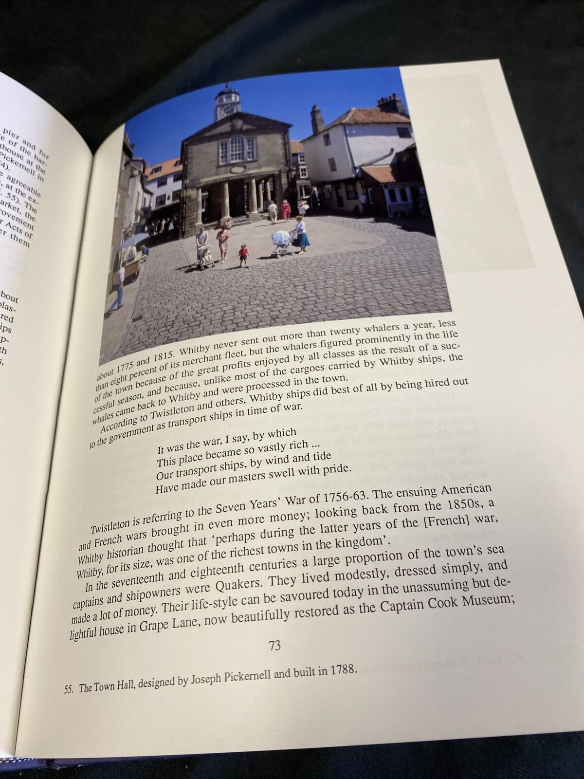 Town and Country by Mark Girouard book HB with DJ 1979 - (7687)