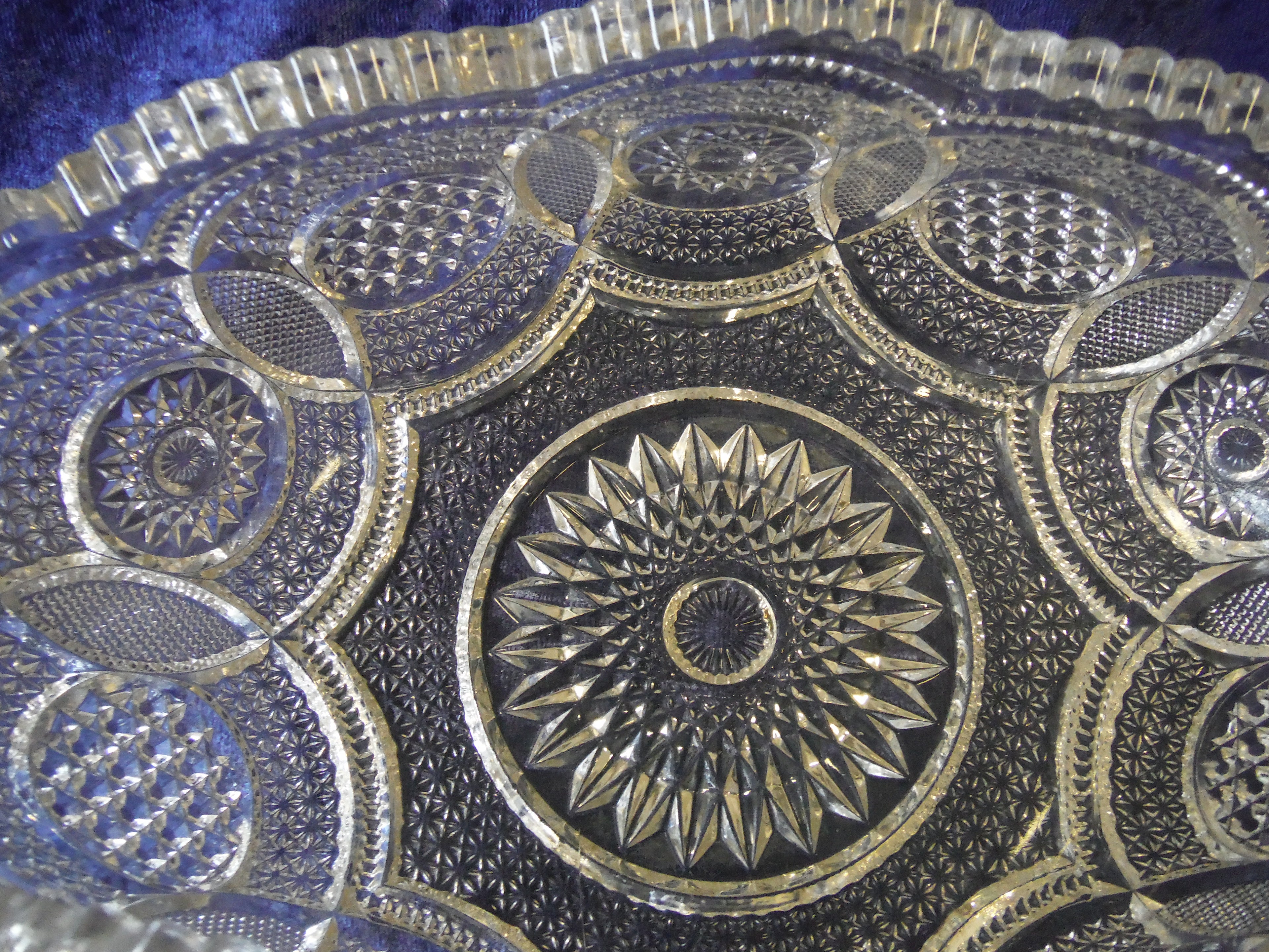 Antique Oblong Bowl Cut Glass saw tooth edge overlapping circles brilliant cut - (2986)