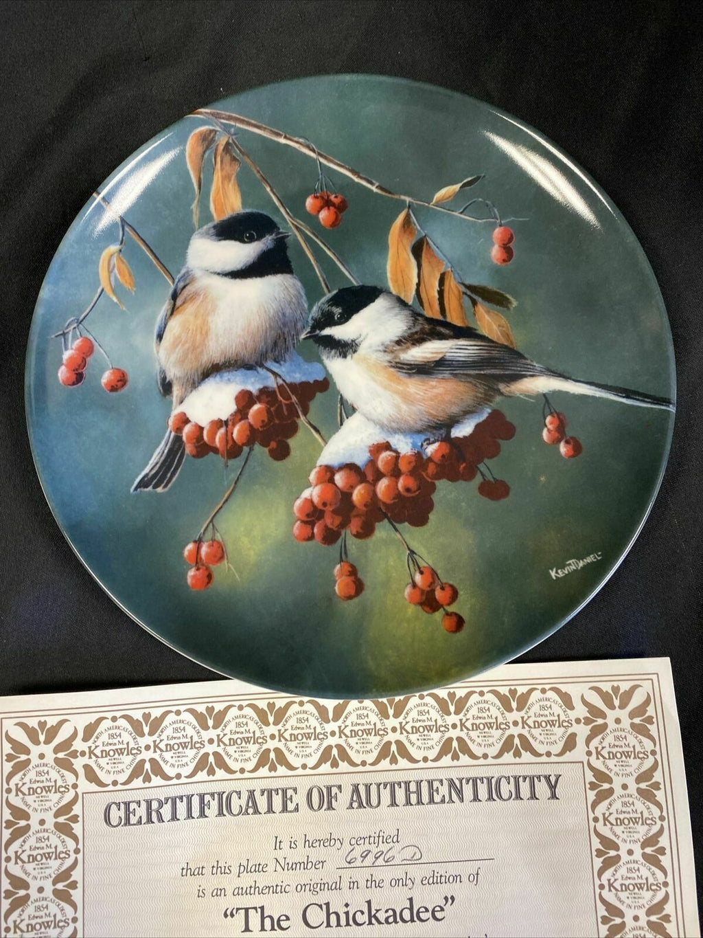 Knowles 1985 Birds in Your Garden Plates x 2 The Chickadee & The Bluebird (7835