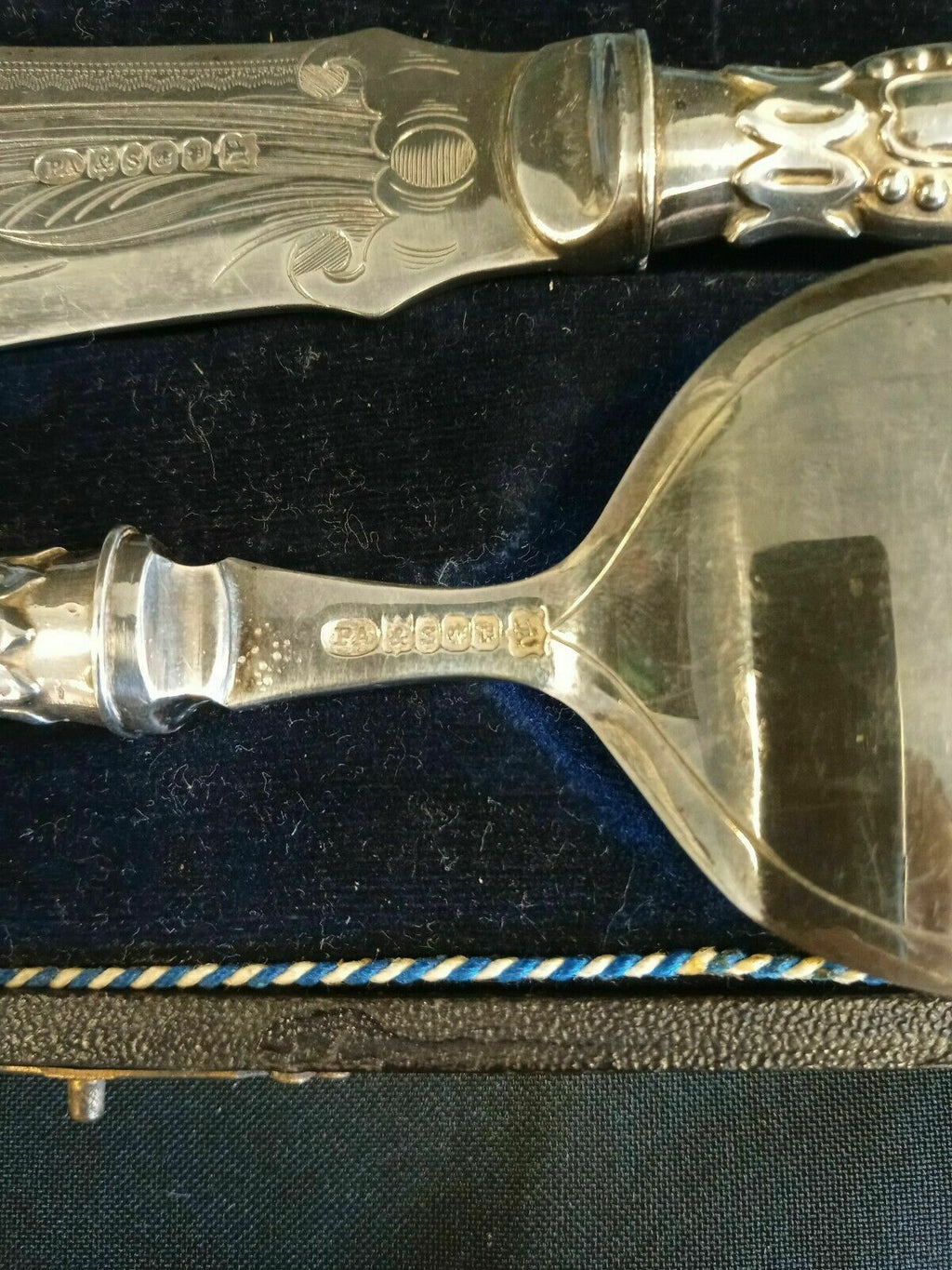 Philip Ashbury & Son Late 1800's Silver Plate Fish Server set cased - (7926)