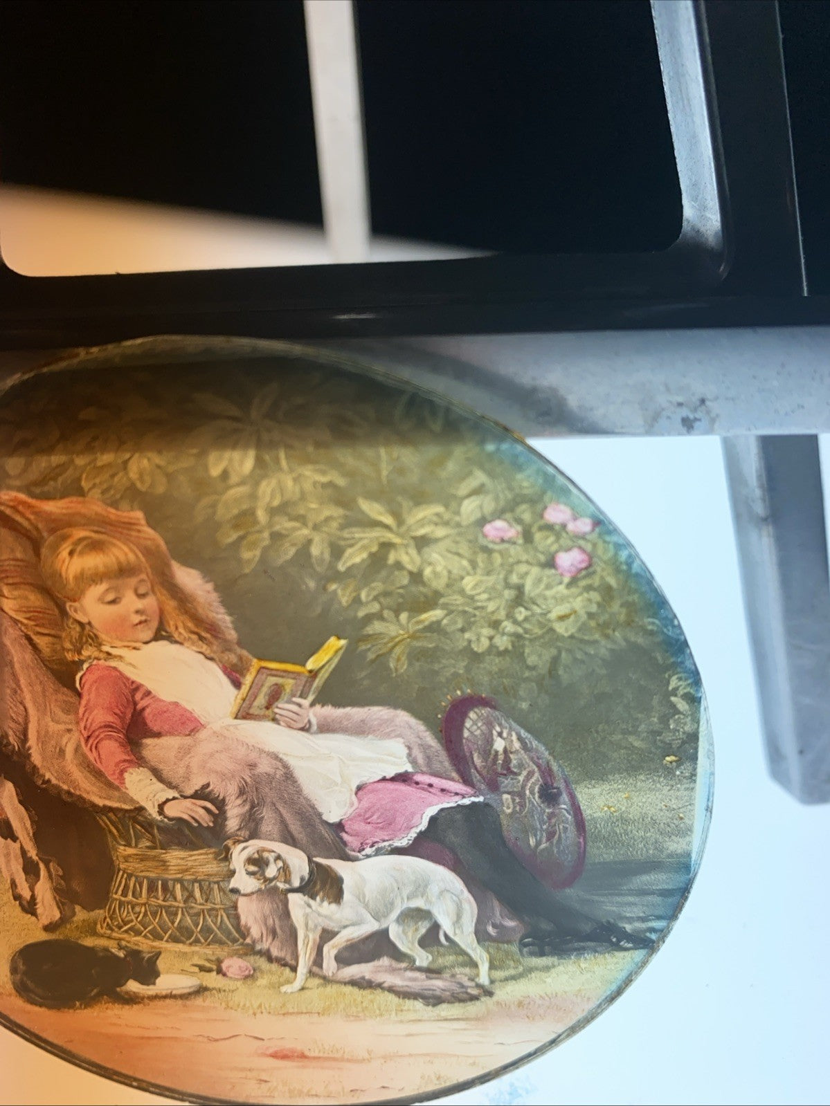 Magic Lantern Victorian Glass Round Handpainted Slide Reading with friends (1128