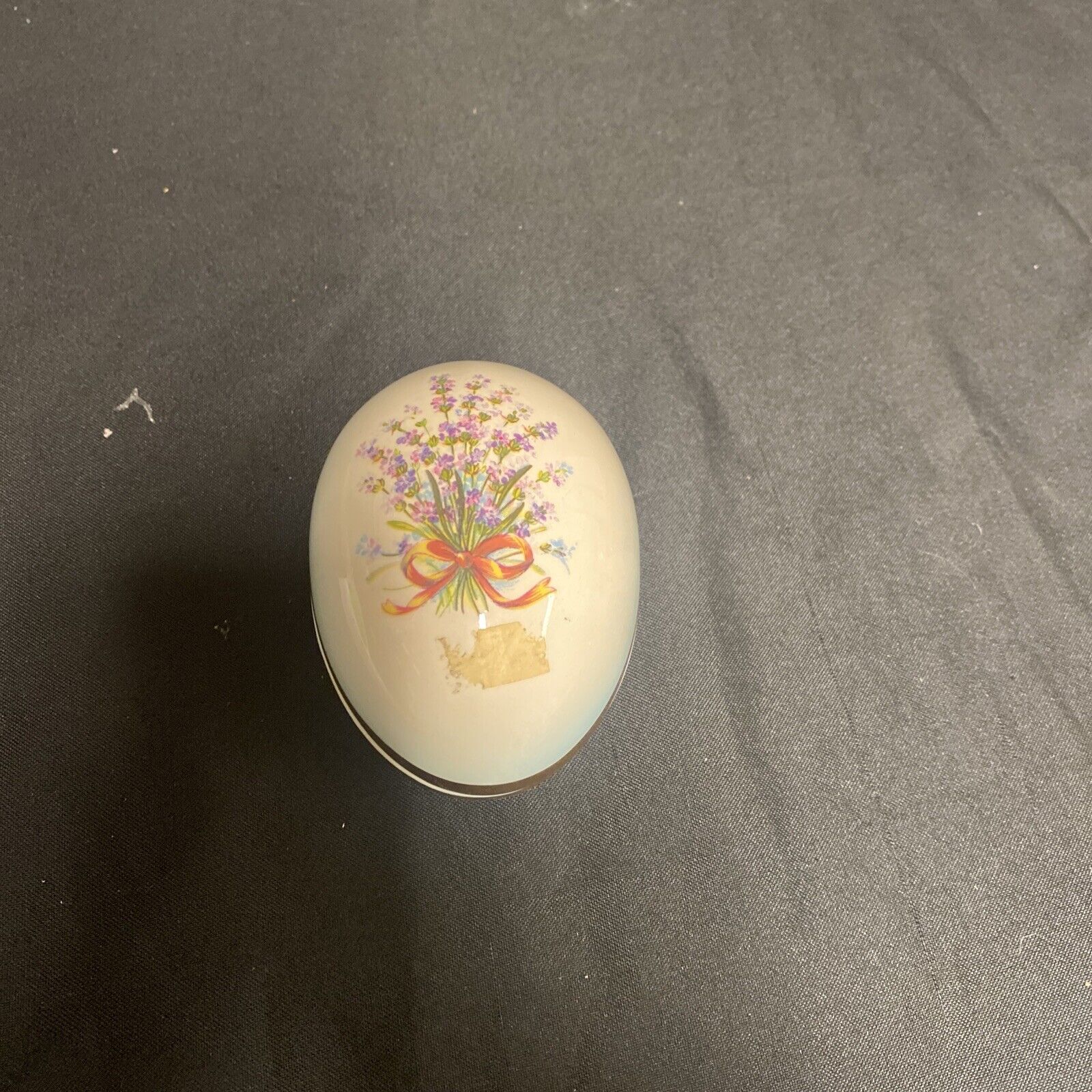 Trinket Box EGG - Royal Worcester Ringtons Tea 1982 Pottery egg - (9195)